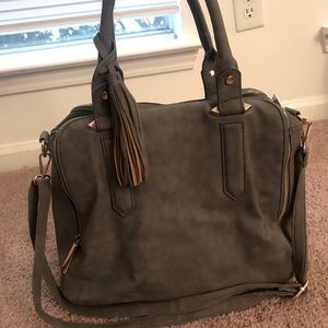 Grey medium/large purse